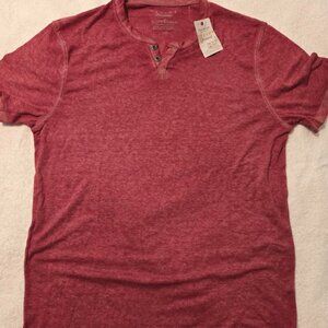 Lucky brand short sleeve shirt, 2 button front, brand new with tags, size Lg Red